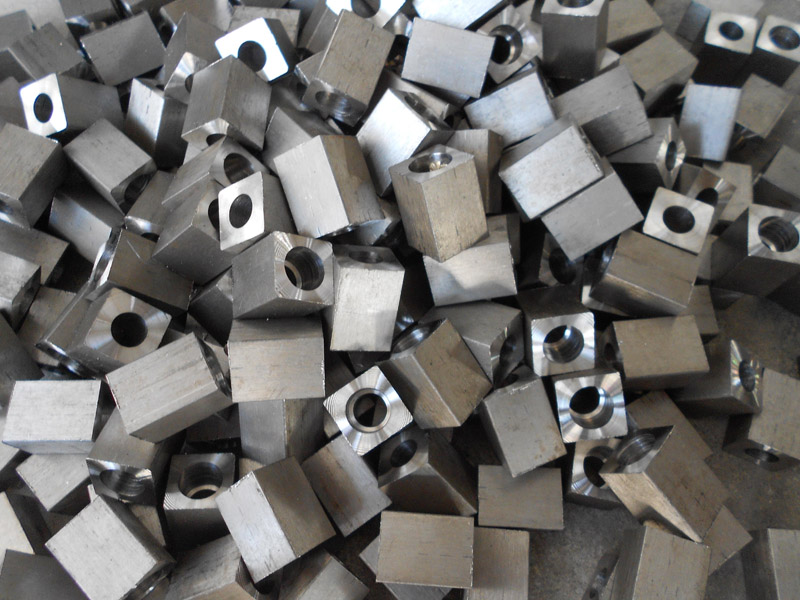 不銹鋼壓塊墊片機密零件加工